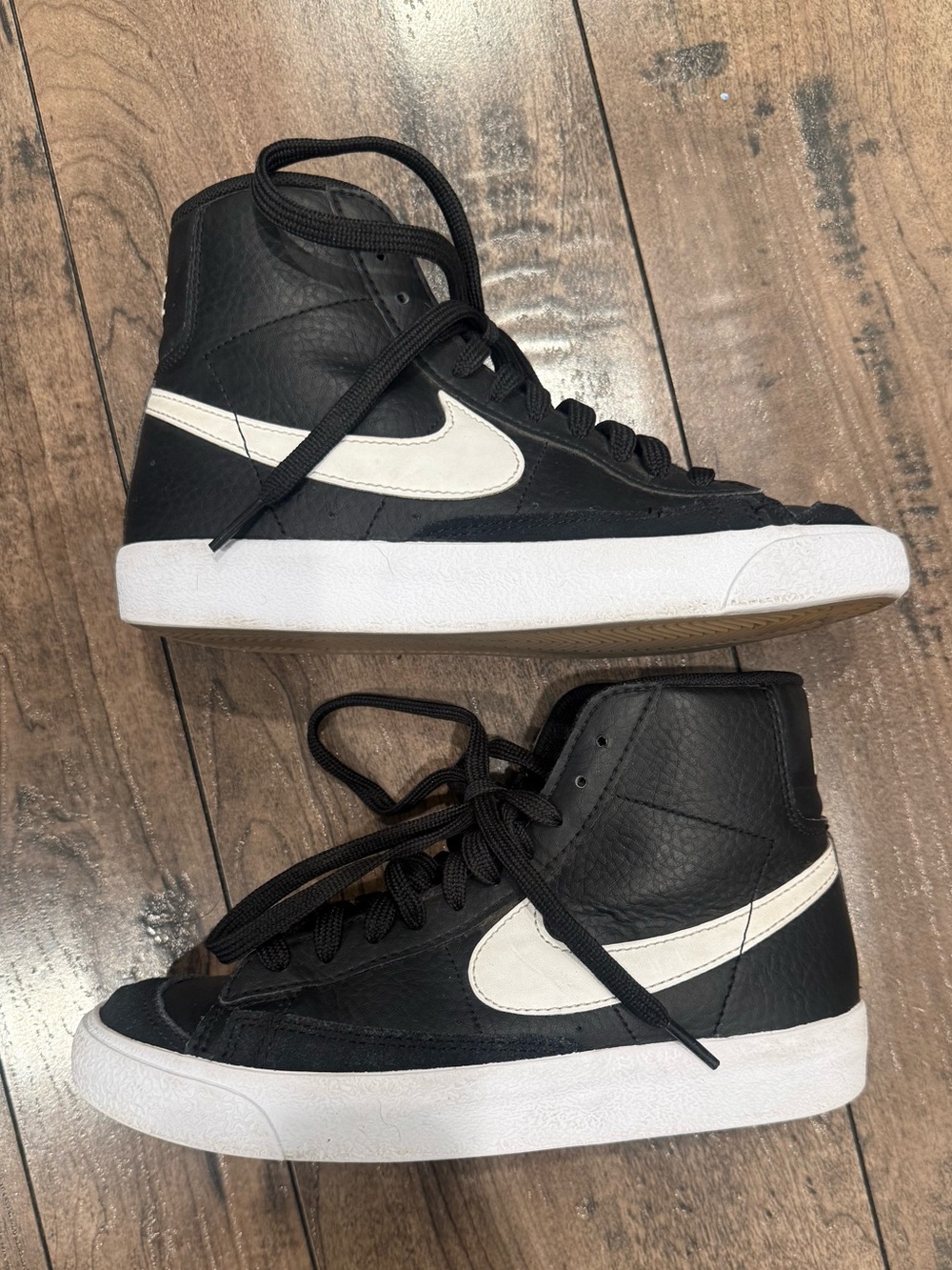 Nike Kids Blazer Mid ‘77 - Picture 2 of 5